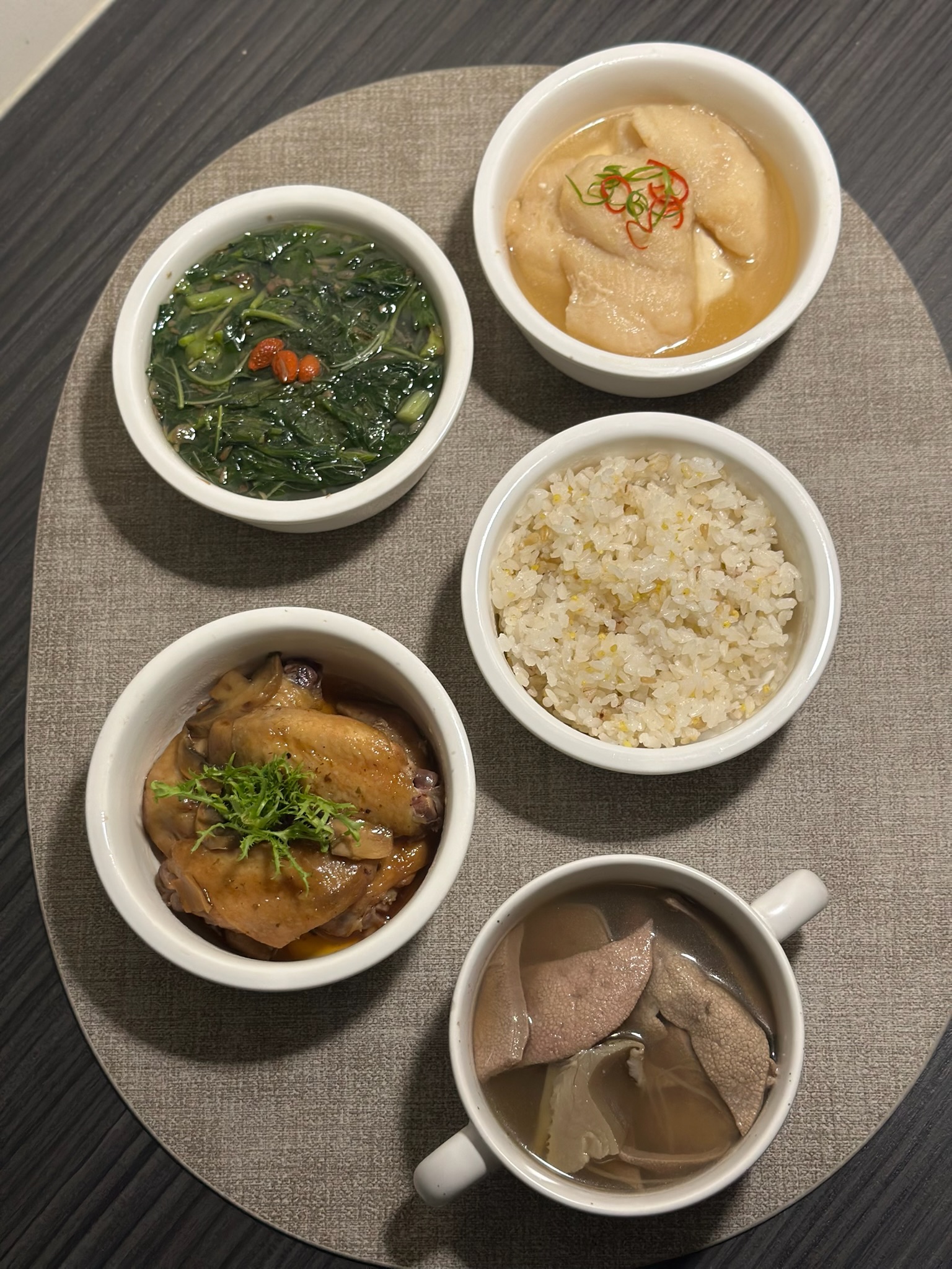 平日午餐